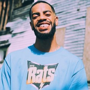 Meet your Posher, Devin